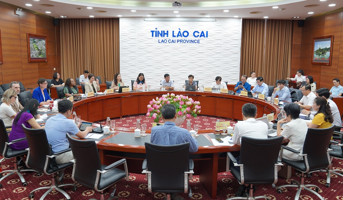 Đoàn liên hợp quốc và australia đánh giá việc tái thiết ở việt nam hậu bão yagi hình ảnh 2 Doan lien hop quoc va australia danh gia viec tai thiet o viet nam hau bao yagi hinh anh 2