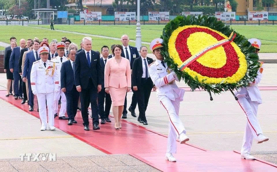 lithuania president gitanas nauseda s vietnam visit in the spotlight picture 2 lithuania president gitanas nauseda s vietnam visit in the spotlight picture 2