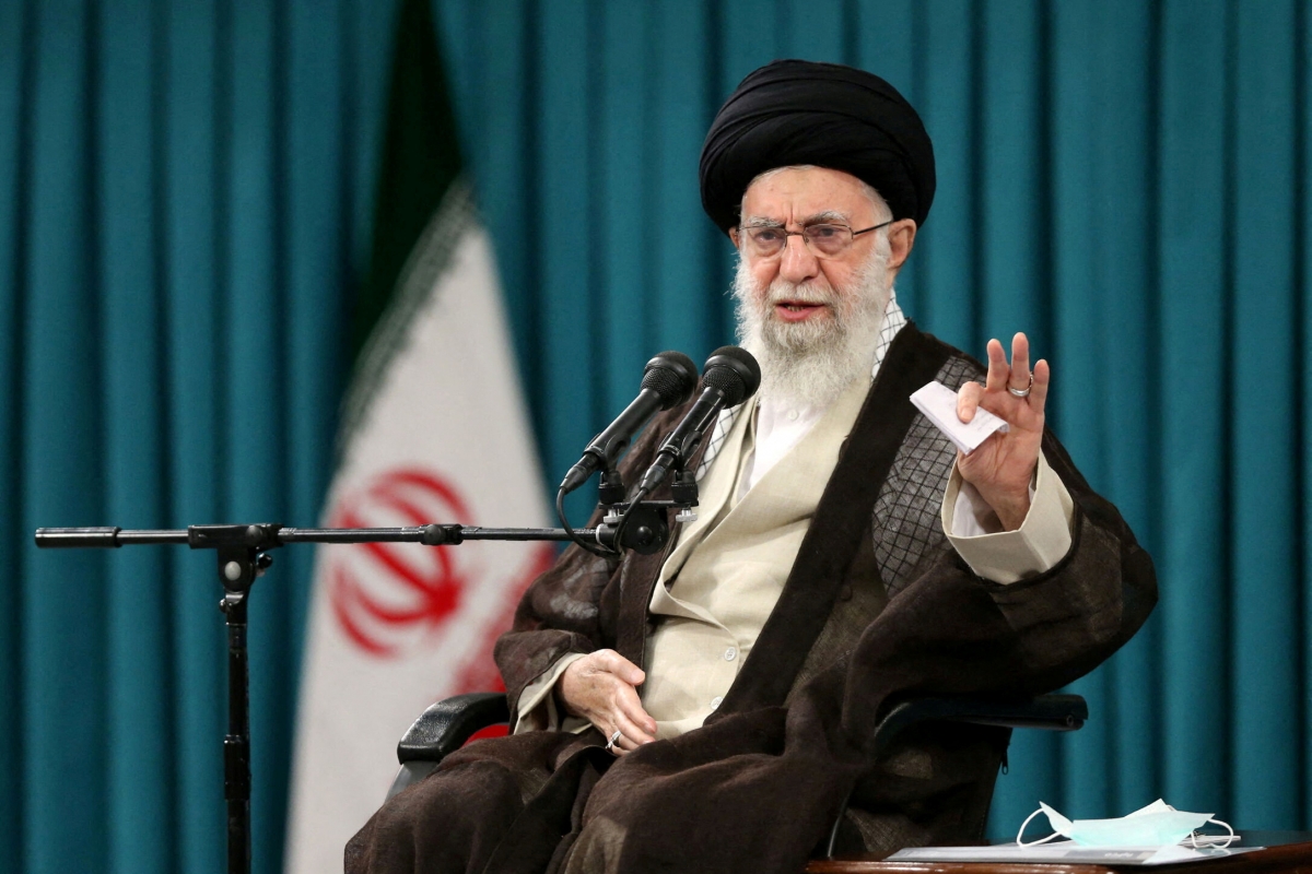 Ông Trump tuyên bố biết chỗ ẩn náu nhưng sẽ không sát hại “Lãnh đạo Tối cao” của Iran