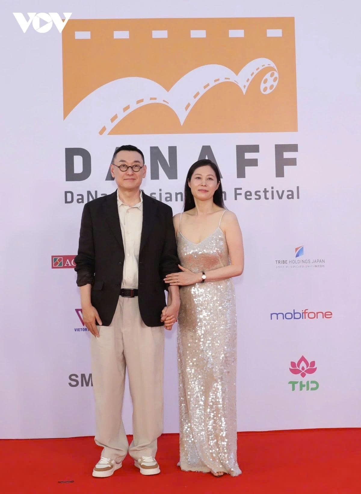 celebrities walk the red carpet in glamorous outfits at danaff iii picture 3 celebrities walk the red carpet in glamorous outfits at danaff iii picture 3