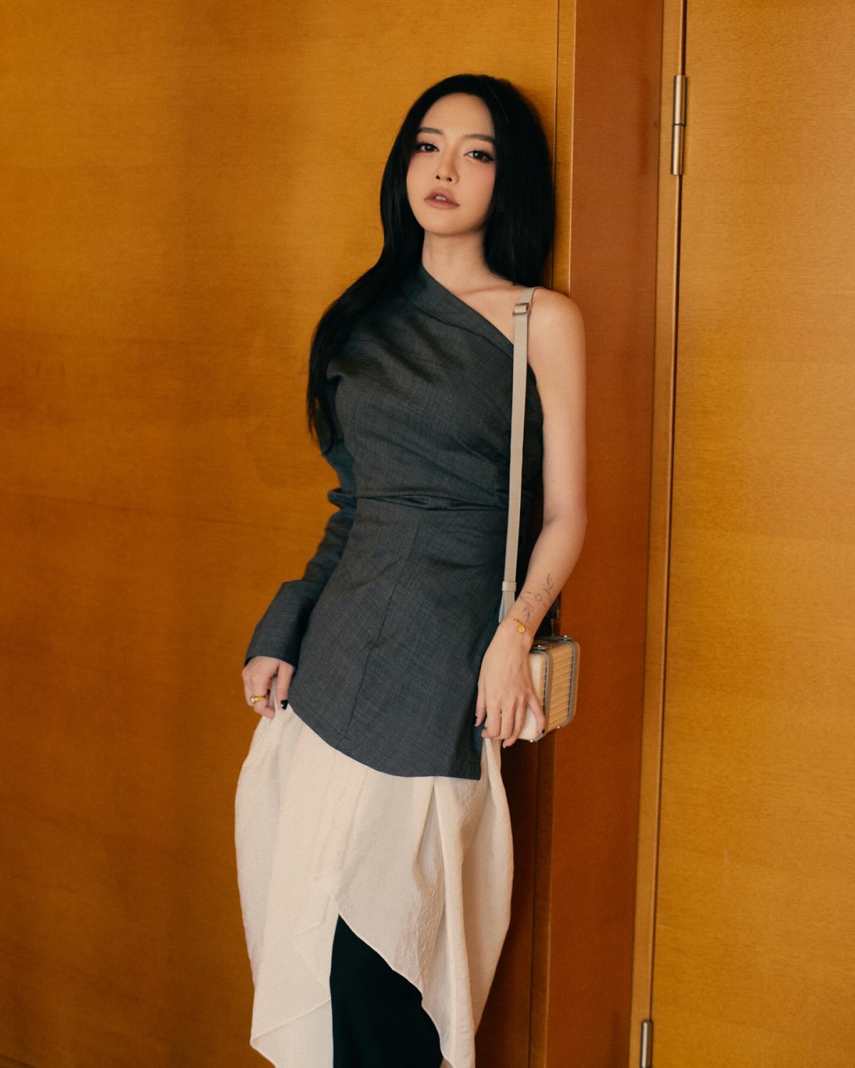 bích phương tái xuất ấn tượng với vai trò chị cả của dàn em xinh say hi hình ảnh 8 bich phuong tai xuat an tuong voi vai tro chi ca cua dan em xinh say hi hinh anh 8