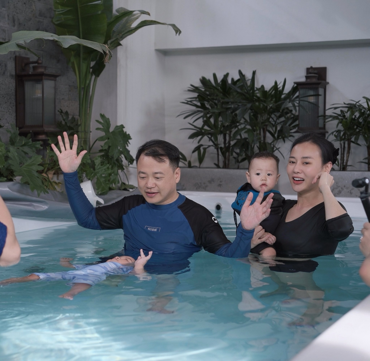 sao việt 20 6 sơn tùng m-tp khoe thân hình săn chắc hình ảnh 3 sao viet 20 6 son tung m-tp khoe than hinh san chac hinh anh 3