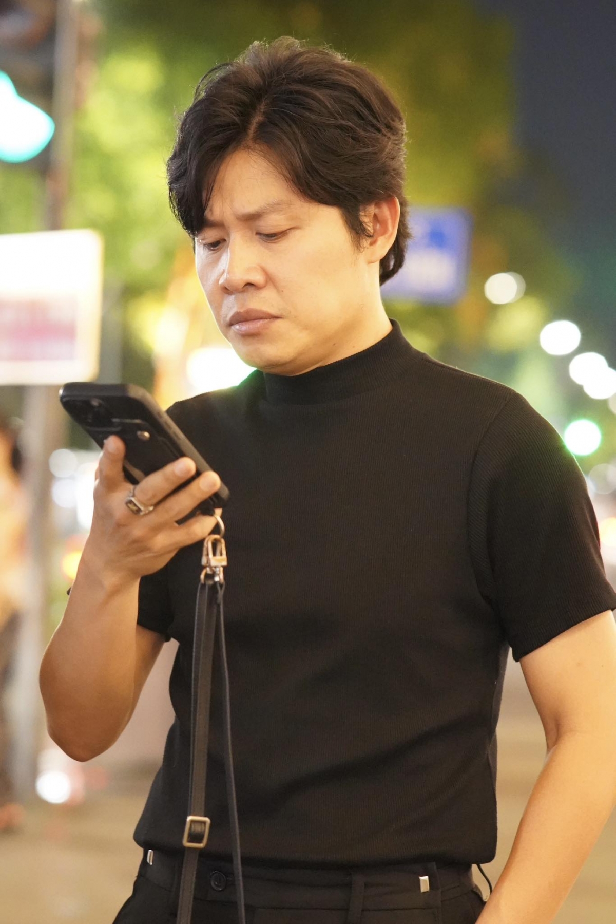 sao việt 5 6 hoa hậu hương giang khoe dáng bên bạn trai hình ảnh 5 sao viet 5 6 hoa hau huong giang khoe dang ben ban trai hinh anh 5