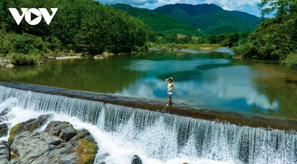 summer in hue, from sea breeze to mountain mist picture 5 summer in hue, from sea breeze to mountain mist picture 5