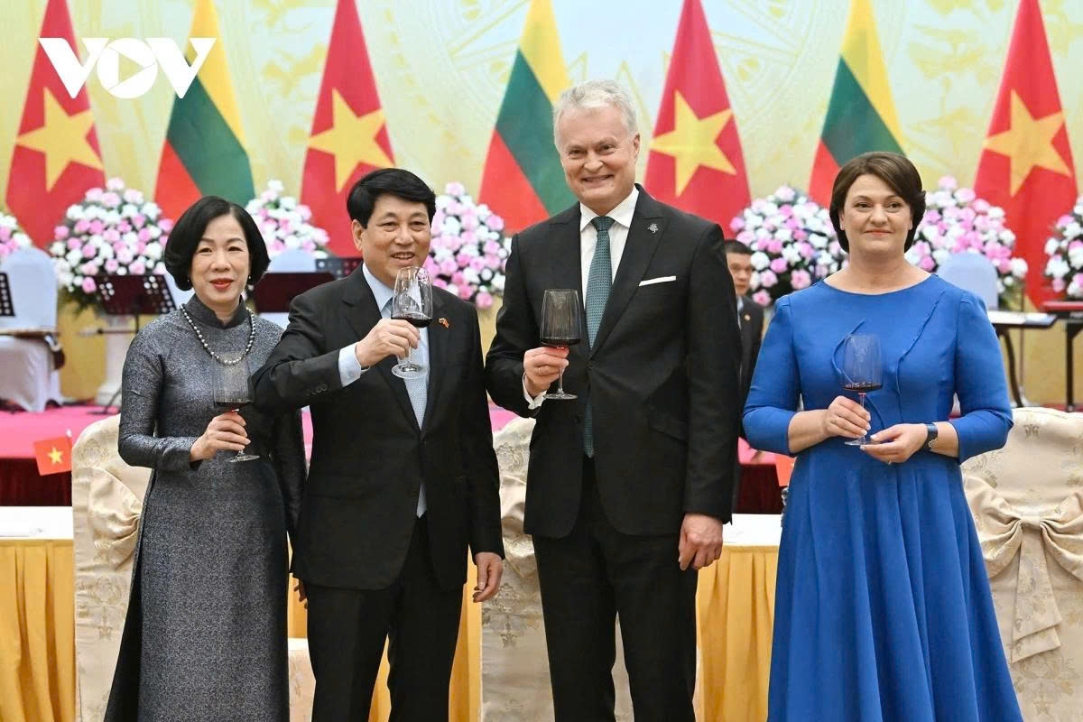lithuania president gitanas nauseda s vietnam visit in the spotlight picture 9 lithuania president gitanas nauseda s vietnam visit in the spotlight picture 9
