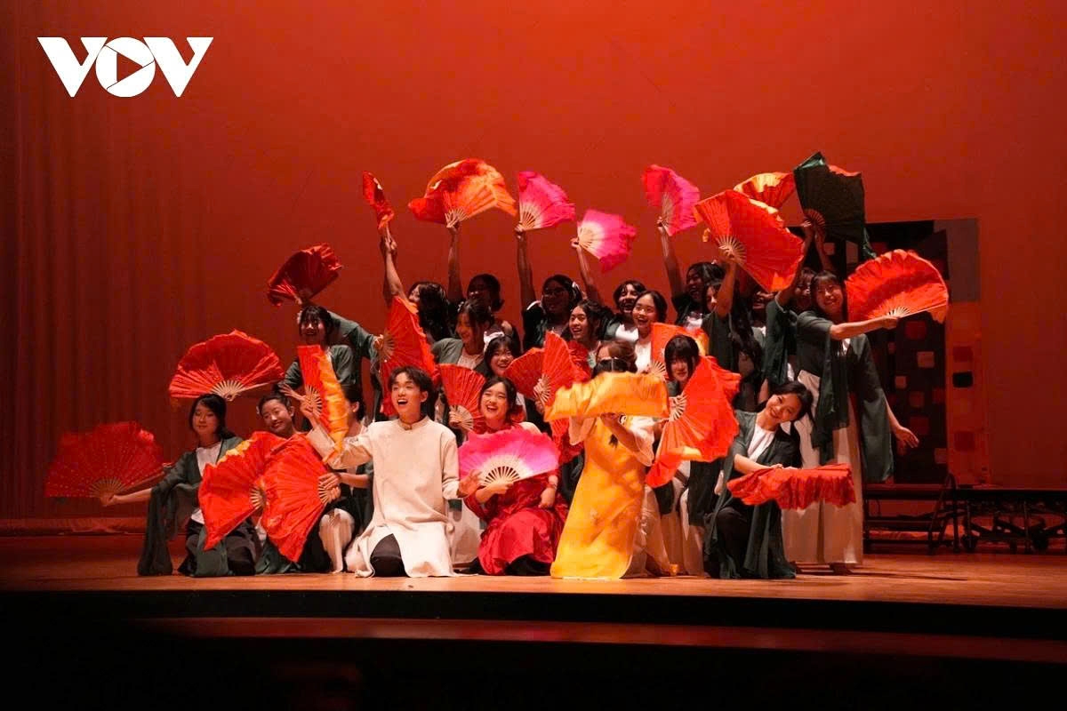a vibrant celebration promotes vietnamese culture in japan picture 1 a vibrant celebration promotes vietnamese culture in japan picture 1