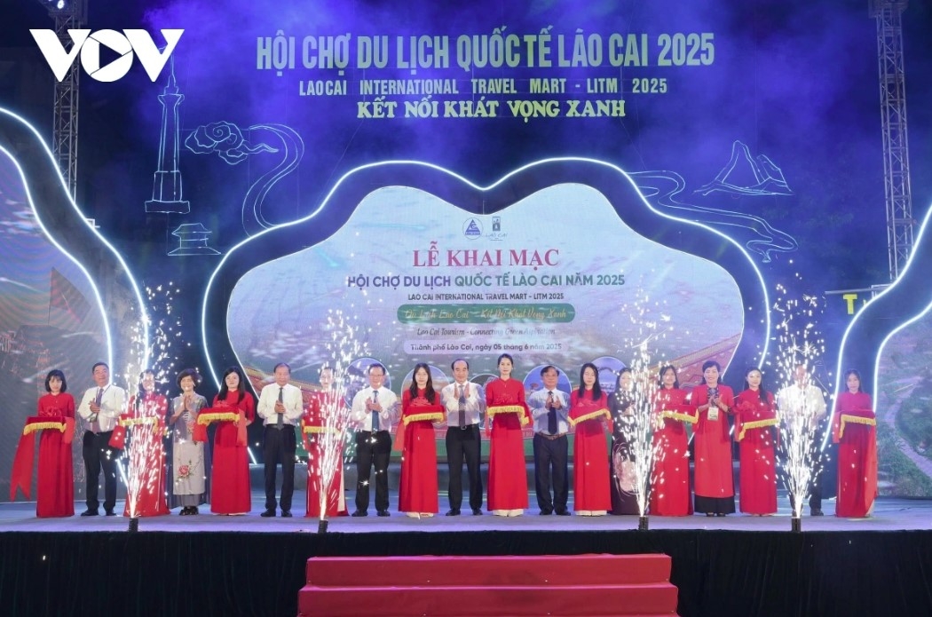 lao cai int l travel mart targets green tourism picture 1 lao cai int l travel mart targets green tourism picture 1