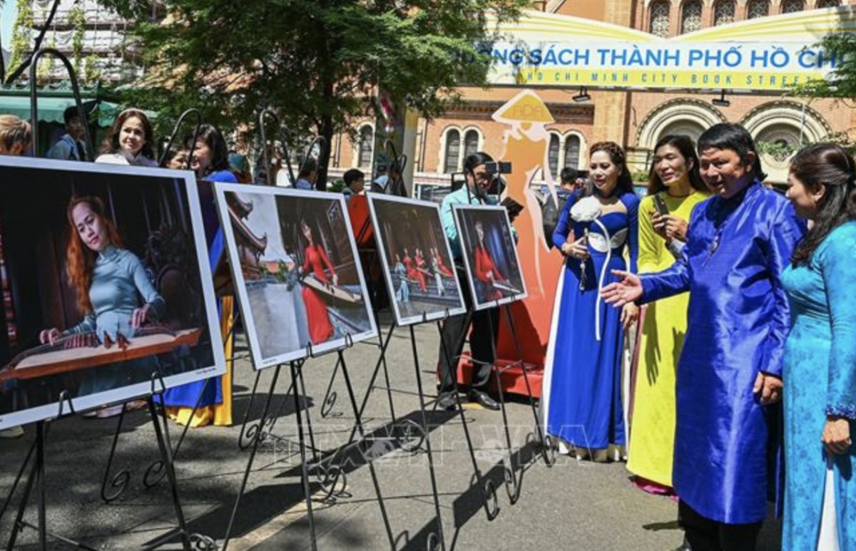 ho chi minh city ao dai festival honours timeless elegance in modern life picture 1 ho chi minh city ao dai festival honours timeless elegance in modern life picture 1