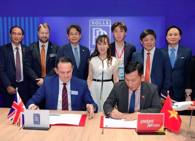 vietjet orders 40 more trent 7000 engines for a330neo fleet picture 1 vietjet orders 40 more trent 7000 engines for a330neo fleet picture 1