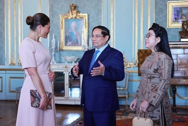 pm meets with crown princess of sweden, her spouse picture 1 pm meets with crown princess of sweden, her spouse picture 1