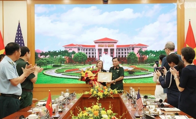 vietnam, us strengthen cooperation on dioxin pollution treatment picture 1 vietnam, us strengthen cooperation on dioxin pollution treatment picture 1