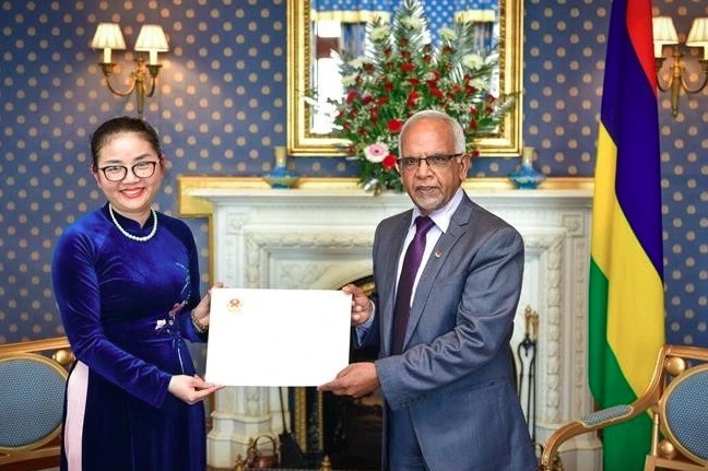 mauritius interested in deepening cooperation with vietnam picture 1