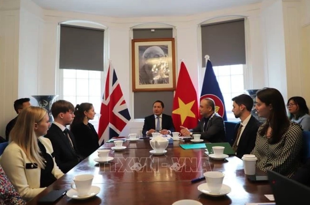 ample room remains for vietnam-uk trade, technology cooperation picture 1