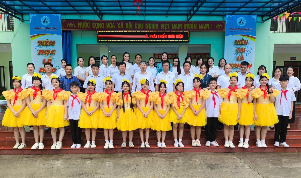 tập đoàn xuân thiện bàn giao ngôi trường 30 tỷ đồng cho học sinh hà giang hình ảnh 2 tap doan xuan thien ban giao ngoi truong 30 ty dong cho hoc sinh ha giang hinh anh 2