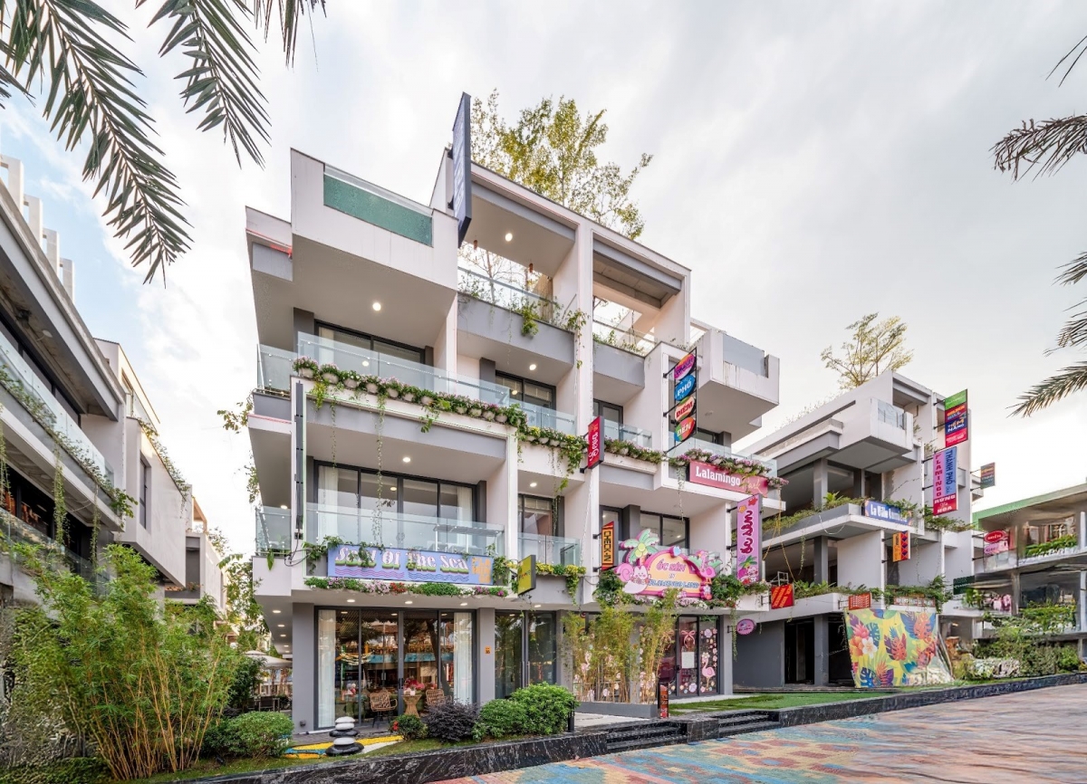 flamingo golden hill don chao hon 500 chuyen gia quoc te ve sinh song hinh anh 2