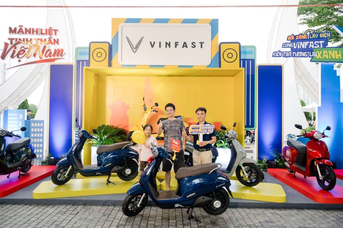 nhiều người đổi xe máy xăng cũ, lên đời xe máy điện mới hình ảnh 3 nhieu nguoi doi xe may xang cu, len doi xe may dien moi hinh anh 3