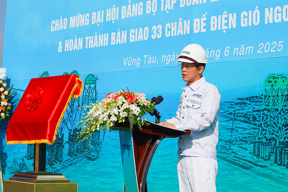 hoàn thành 33 chân đế điện gió xuất khẩu dấu ấn Đại hội Đảng bộ petrovietnam hình ảnh 2 hoan thanh 33 chan de dien gio xuat khau dau an Dai hoi Dang bo petrovietnam hinh anh 2