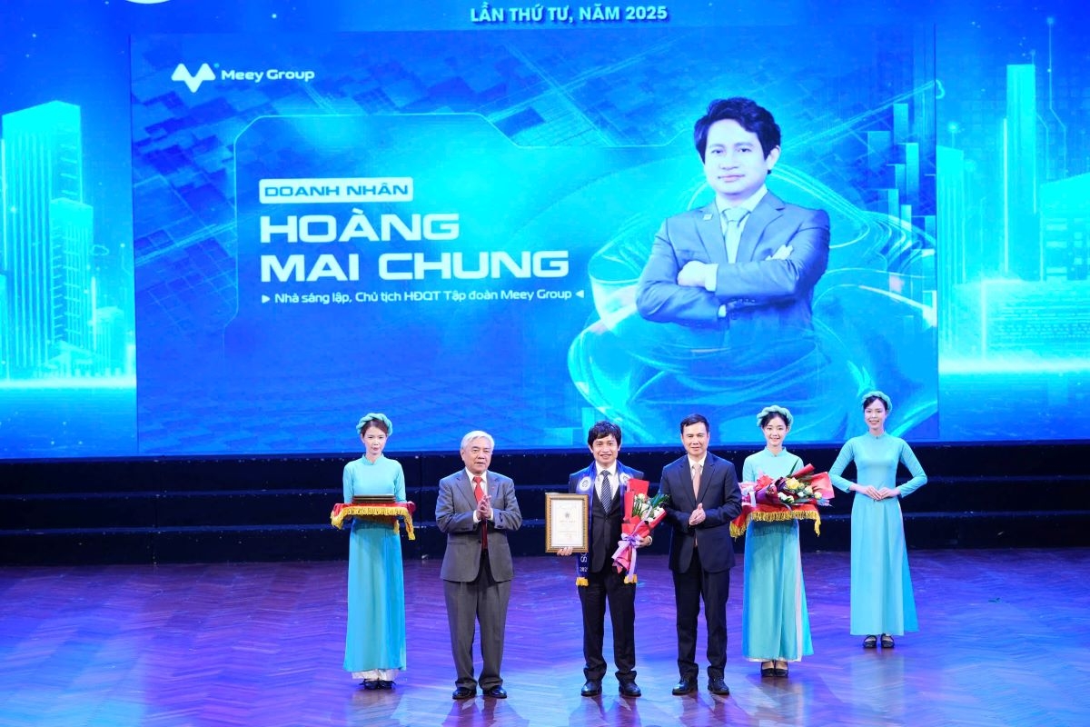 giành giải i4.0 awards 2025, meey group dẫn đầu chuyển đổi số bất động sản hình ảnh 1 gianh giai i4.0 awards 2025, meey group dan dau chuyen doi so bat dong san hinh anh 1