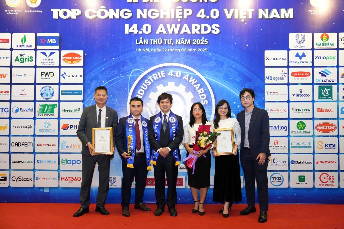 giành giải i4.0 awards 2025, meey group dẫn đầu chuyển đổi số bất động sản hình ảnh 2 gianh giai i4.0 awards 2025, meey group dan dau chuyen doi so bat dong san hinh anh 2