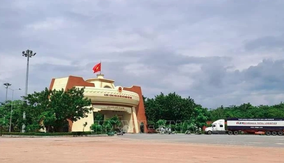  single-stop procedure at lao bao-densavan border gate halted picture 1