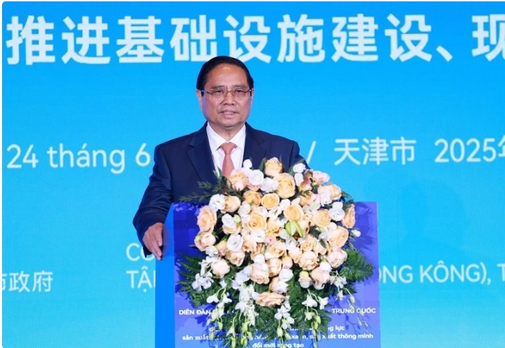 pm s active role at wef tianjin makes chinese headlines picture 1 pm s active role at wef tianjin makes chinese headlines picture 1