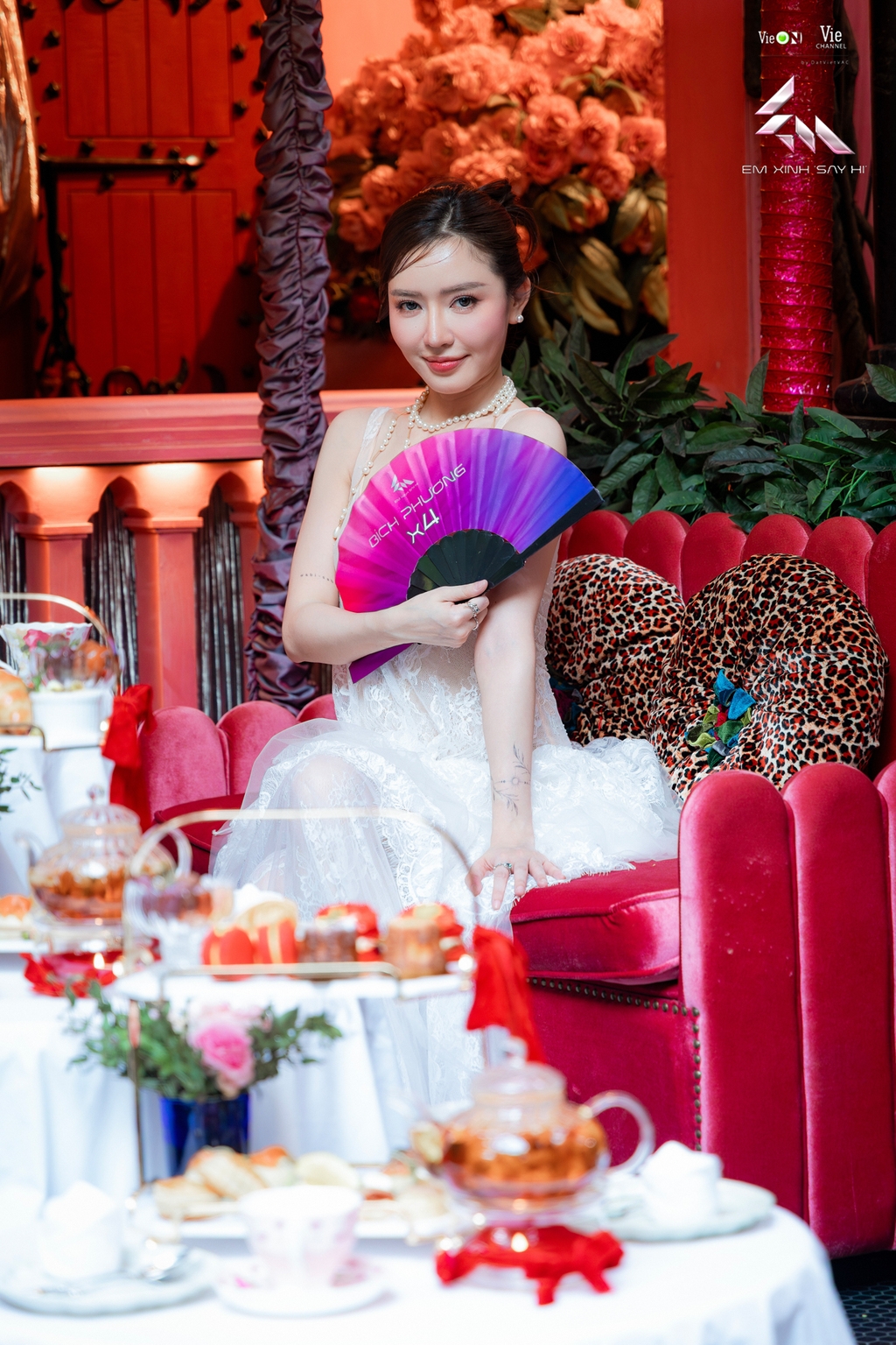 Em xinh Bích Phương bật khóc vì nỗi sợ của bản thân