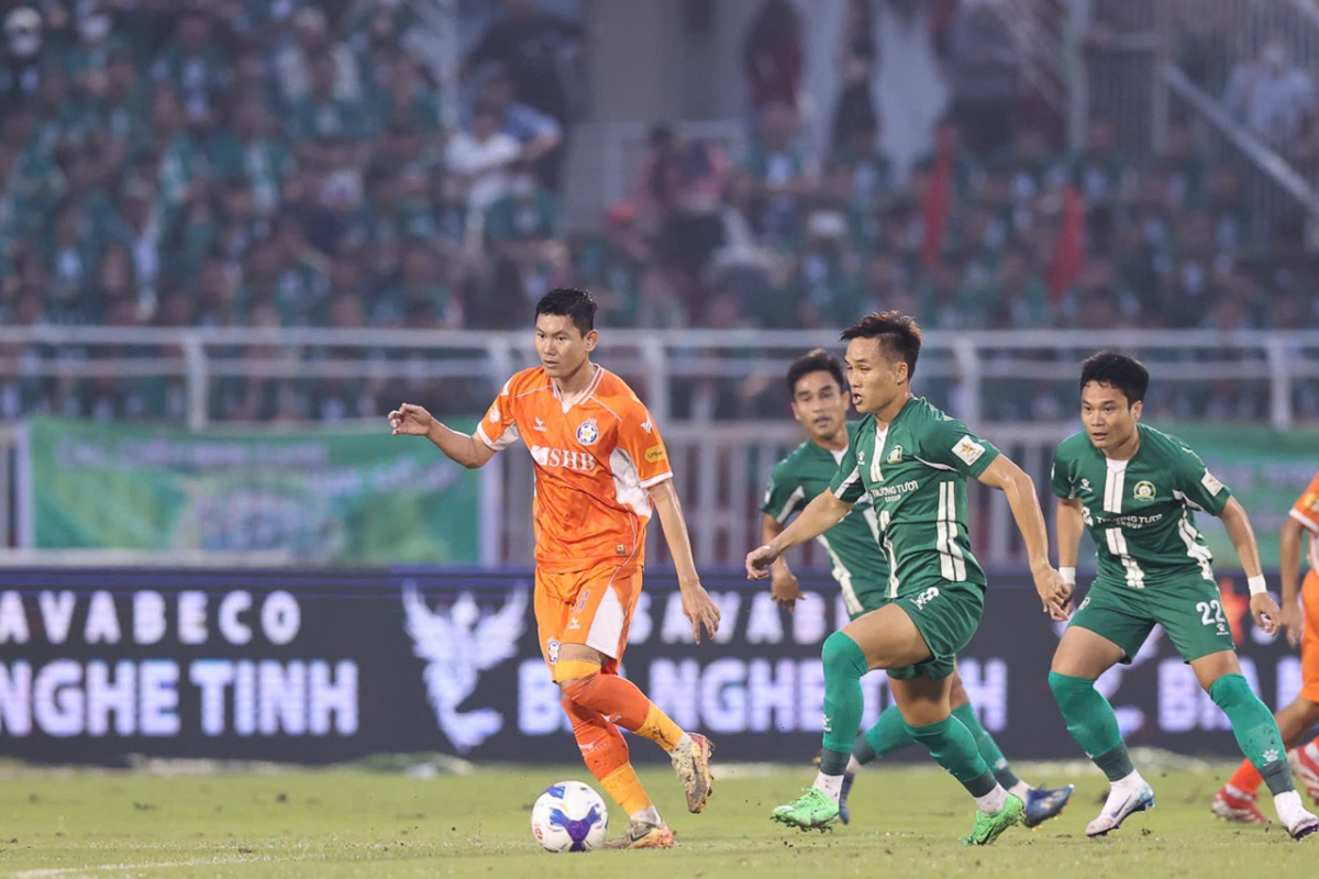 giành chiến thắng trước bình phước, Đà nẵng chính thức ở lại v-league 2025 2026 hình ảnh 13 gianh chien thang truoc binh phuoc, Da nang chinh thuc o lai v-league 2025 2026 hinh anh 13