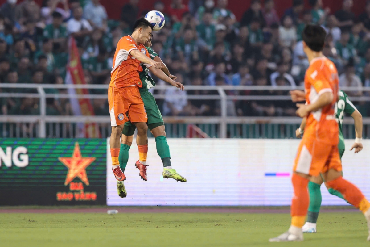 giành chiến thắng trước bình phước, Đà nẵng chính thức ở lại v-league 2025 2026 hình ảnh 15 gianh chien thang truoc binh phuoc, Da nang chinh thuc o lai v-league 2025 2026 hinh anh 15