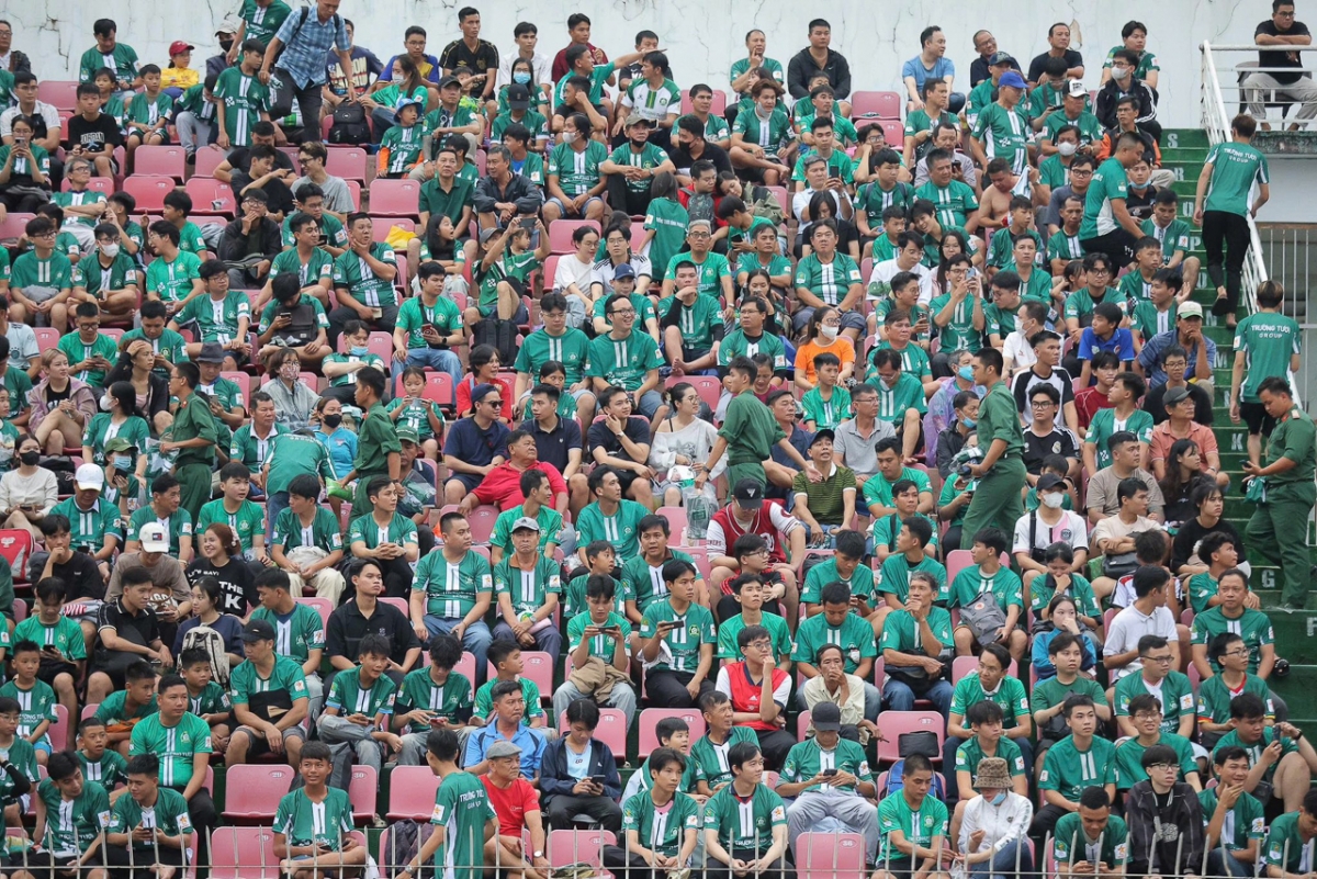 giành chiến thắng trước bình phước, Đà nẵng chính thức ở lại v-league 2025 2026 hình ảnh 8 gianh chien thang truoc binh phuoc, Da nang chinh thuc o lai v-league 2025 2026 hinh anh 8