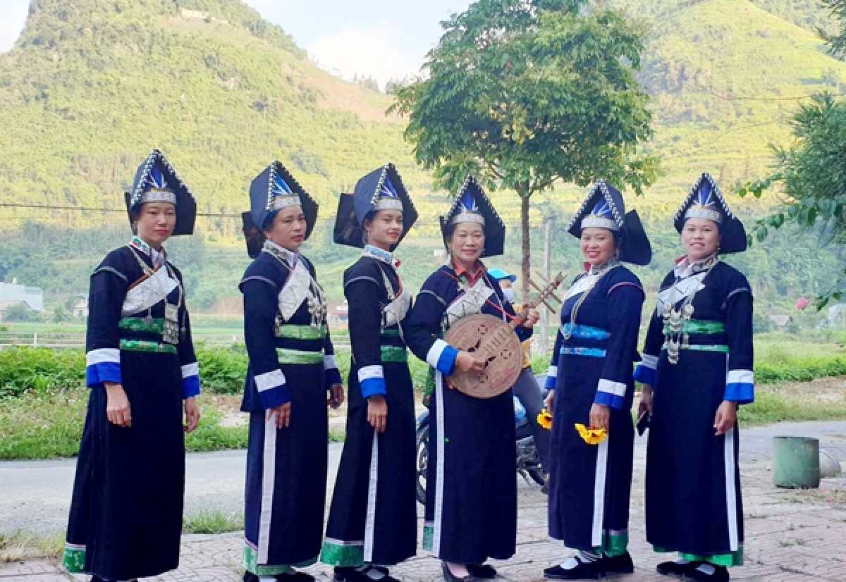 Đàn tròn - hồn cốt văn hóa của người pa dí hình ảnh 1 Dan tron - hon cot van hoa cua nguoi pa di hinh anh 1