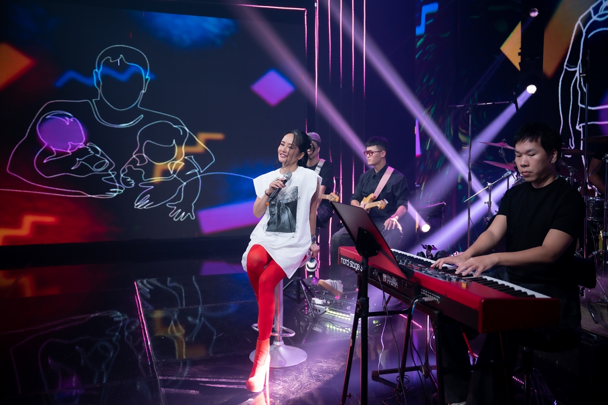 diva hong nhung nghen ngao ke ve nguoi dan ong quan trong nhat cuoc doi hinh anh 2 diva hong nhung nghen ngao ke ve nguoi dan ong quan trong nhat cuoc doi hinh anh 2