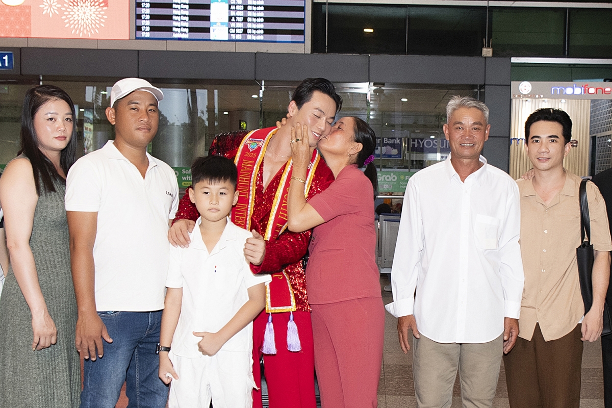 sao việt 14 6 phương mai muốn ăn mừng lớn sau ly hôn hình ảnh 8 sao viet 14 6 phuong mai muon an mung lon sau ly hon hinh anh 8