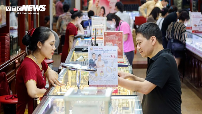 Đề xuất giao dịch vàng từ 20 triệu đồng trở lên phải chuyển khoản