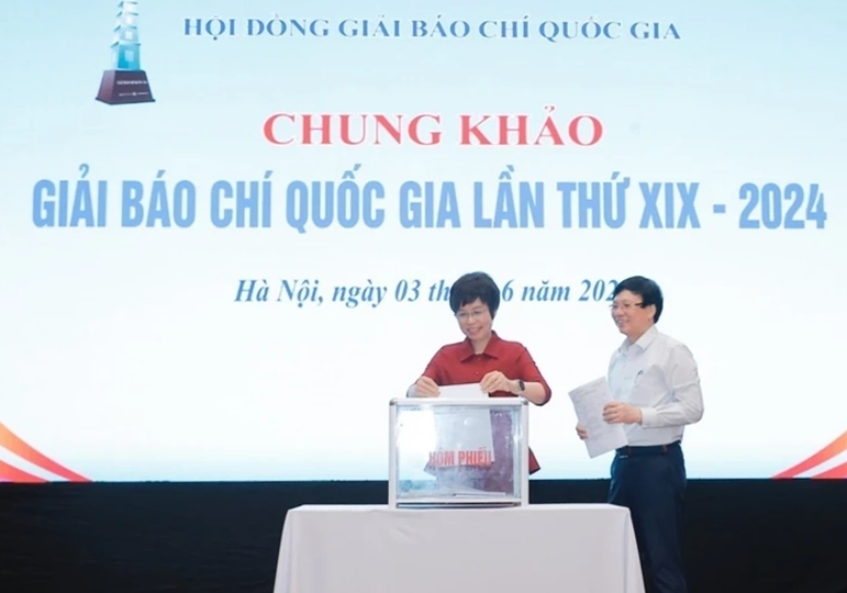 giải báo chí quốc gia lần thứ xix năm 2024 vinh danh 125 tác phẩm xuất sắc hình ảnh 1 giai bao chi quoc gia lan thu xix nam 2024 vinh danh 125 tac pham xuat sac hinh anh 1