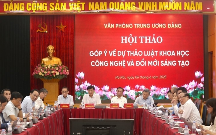 Khơi thông nguồn lực, thúc đẩy hoạt động khoa học, công nghệ và đổi mới sáng tạo