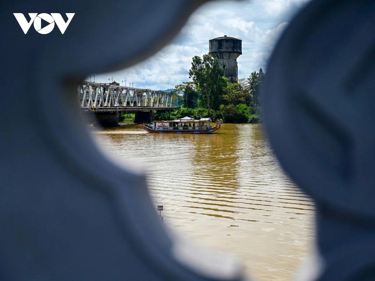 where the perfume river meets five bridges in harmony of past and present picture 10 where the perfume river meets five bridges in harmony of past and present picture 10
