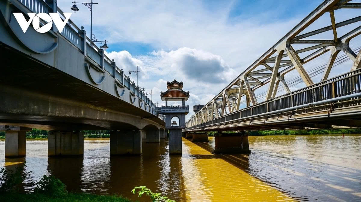 where the perfume river meets five bridges in harmony of past and present picture 12 where the perfume river meets five bridges in harmony of past and present picture 12
