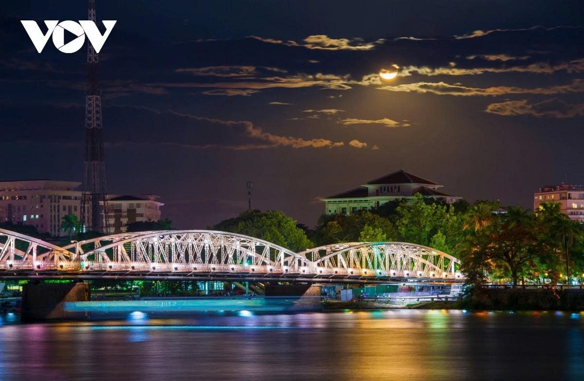 where the perfume river meets five bridges in harmony of past and present picture 3 where the perfume river meets five bridges in harmony of past and present picture 3