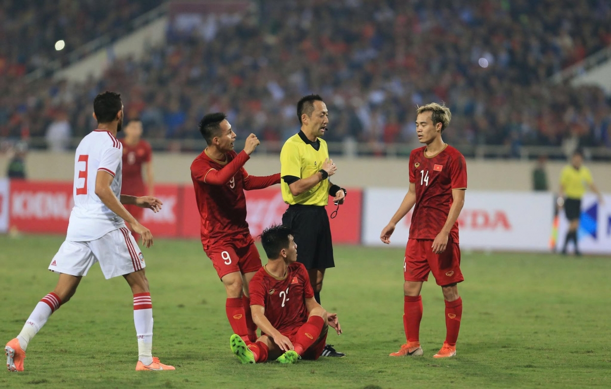 Hai trọng tài Nhật Bản “quen mặt” cầm còi ở vòng 25 V-League 2024/2025