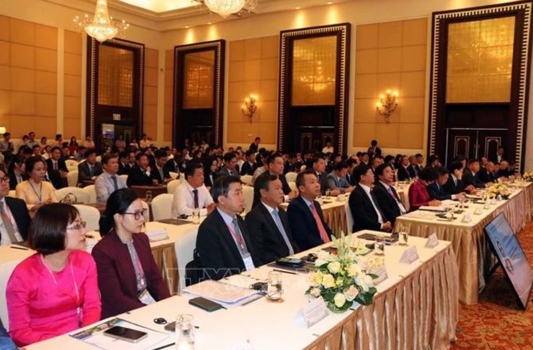 hue congress forges new path for sustainable tourism, smart urban development picture 1 hue congress forges new path for sustainable tourism, smart urban development picture 1