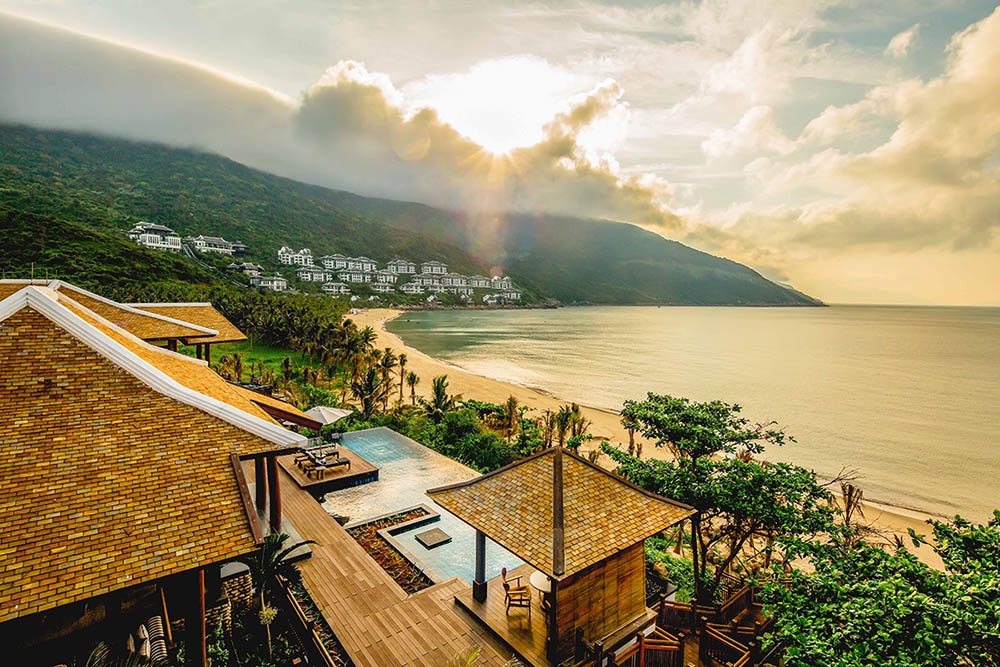 travel leisure reveals vietnam s top hotels and resorts of 2025 picture 1 travel leisure reveals vietnam s top hotels and resorts of 2025 picture 1