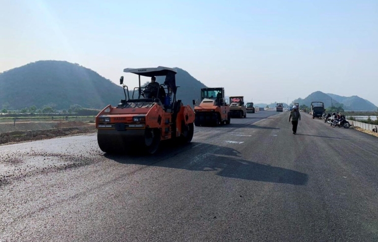Public investment disbursement vital to Vietnam’s 2025 growth