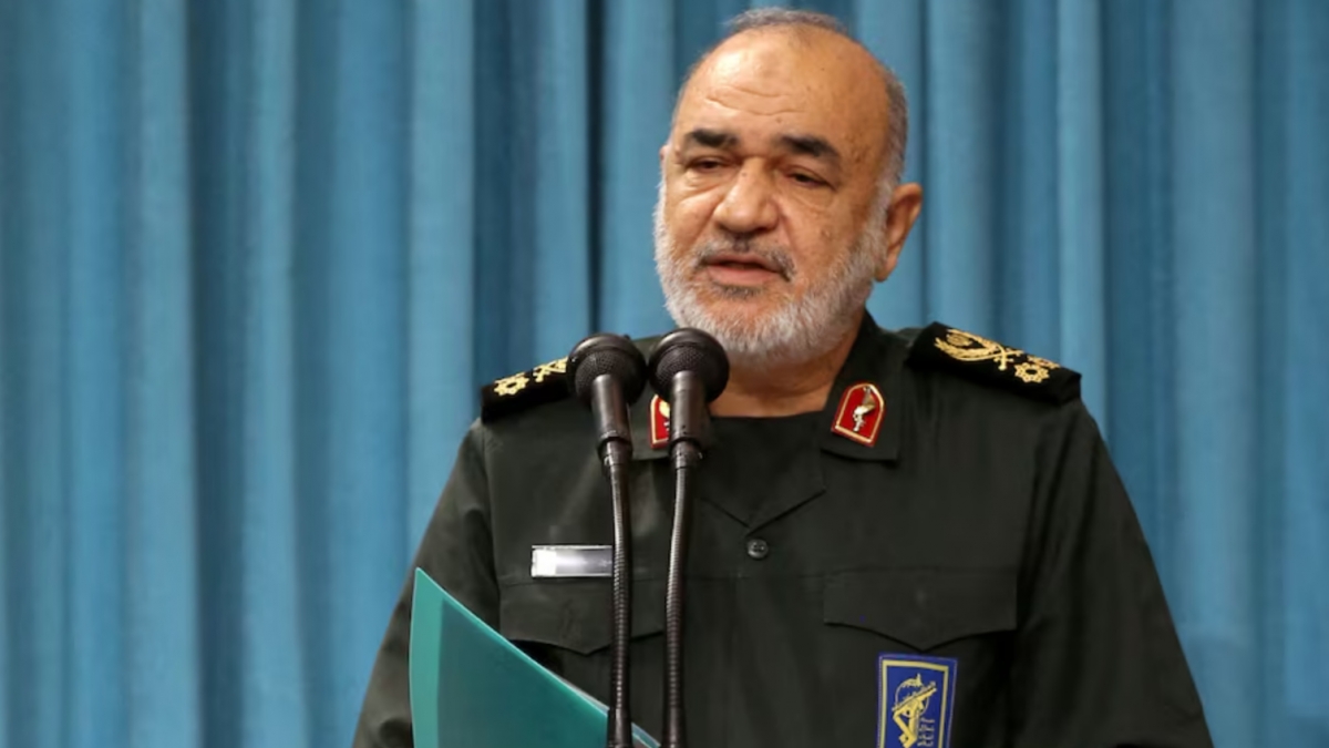 iran tap tran quy mo lon, san sang dap tra hanh dong gay han hinh anh 1