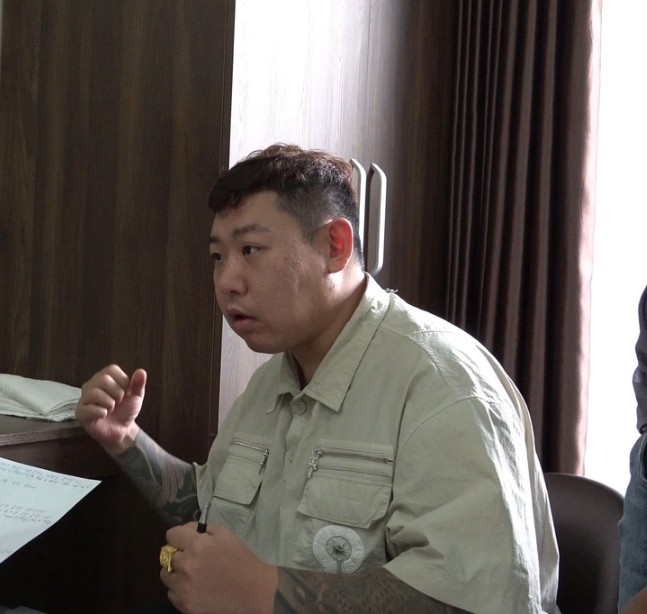 lam dong police arrest korean man wanted by interpol picture 1 lam dong police arrest korean man wanted by interpol picture 1