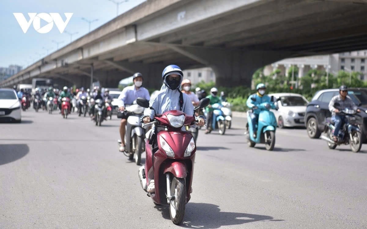 heatwave hits northern and central vietnam, temperatures rise above 38 c picture 1 heatwave hits northern and central vietnam, temperatures rise above 38 c picture 1