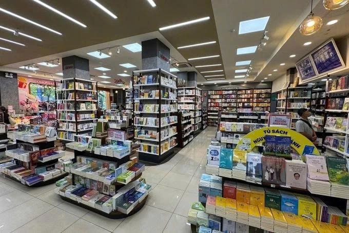 japanese books take centre stage at fahasa bookstores picture 1 japanese books take centre stage at fahasa bookstores picture 1