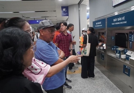 HCM City metro line 1 to launch smart card system from July 1