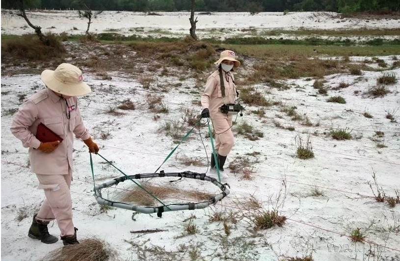 vietnam steps up efforts to address post-war uxo contamination picture 1 vietnam steps up efforts to address post-war uxo contamination picture 1