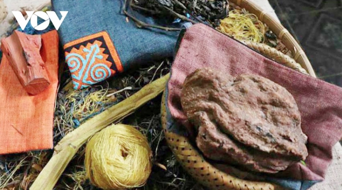 the mong legacy of linen weaving on dong van karst plateau picture 6