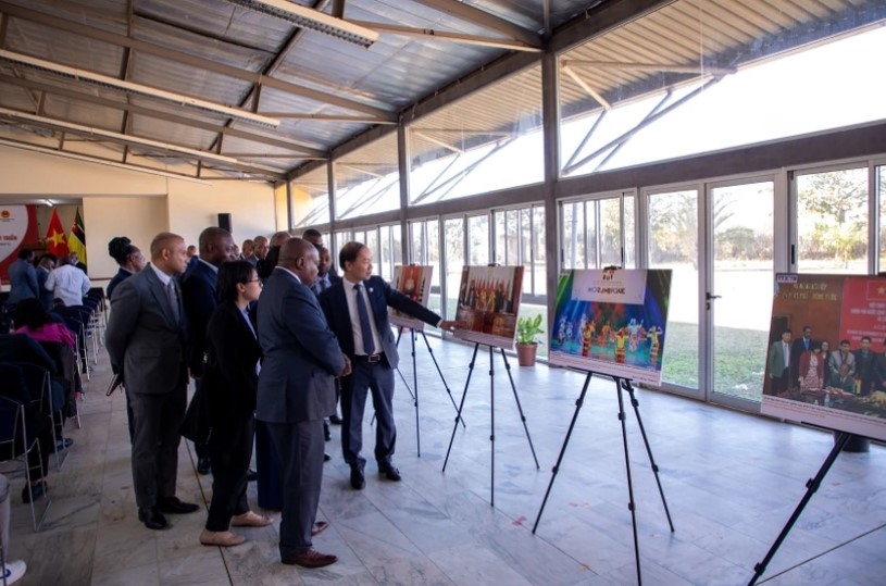 photo exhibition honours 50 years of vietnam mozambique solidarity picture 1
